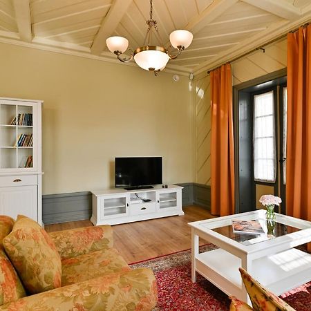 Pargimaja Apartments Kuressaare Buitenkant foto