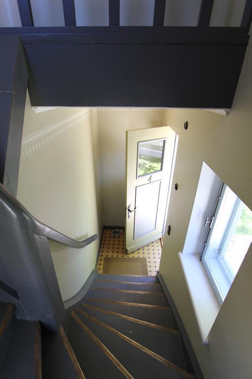 Pargimaja Apartments Kuressaare Buitenkant foto